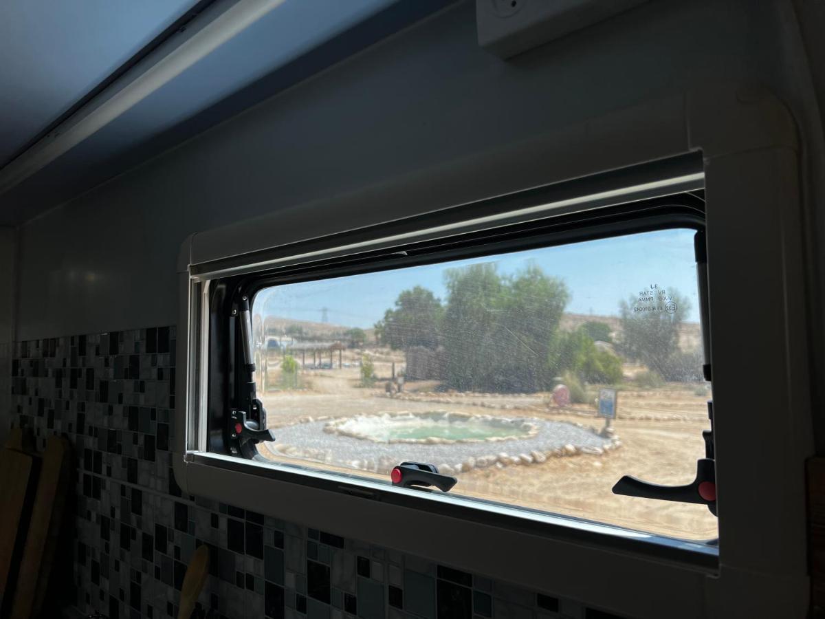 צימראוון בחוות זית המדבר Сде-Бокер Экстерьер фото
